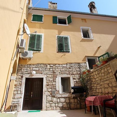 Studio Pupa Rovinj Luaran gambar