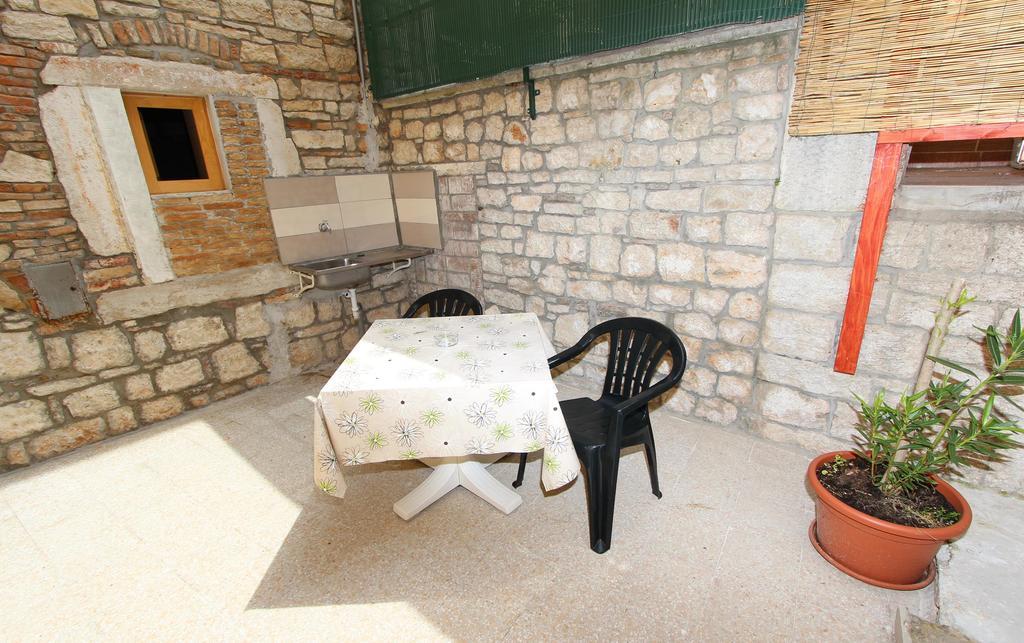 Studio Pupa Rovinj Luaran gambar