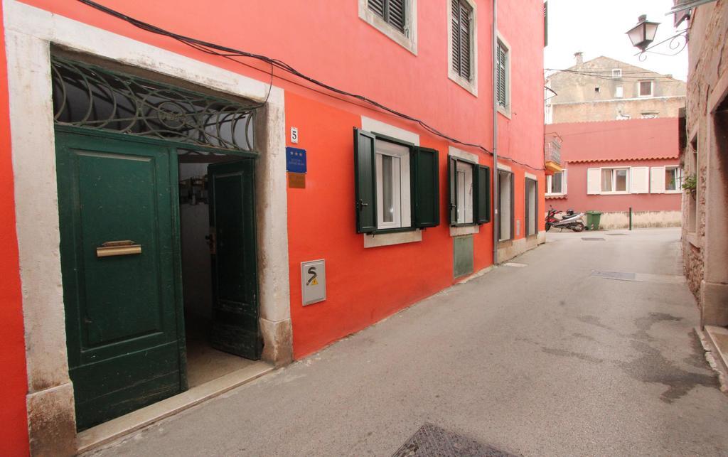 Studio Pupa Rovinj Luaran gambar