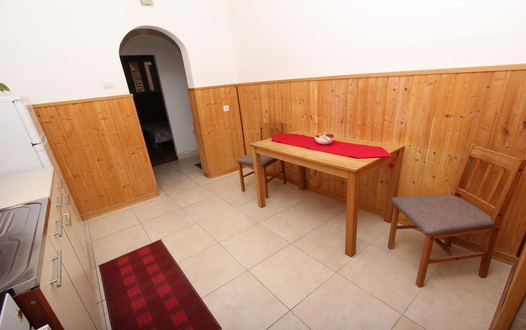 Studio Pupa Rovinj Luaran gambar